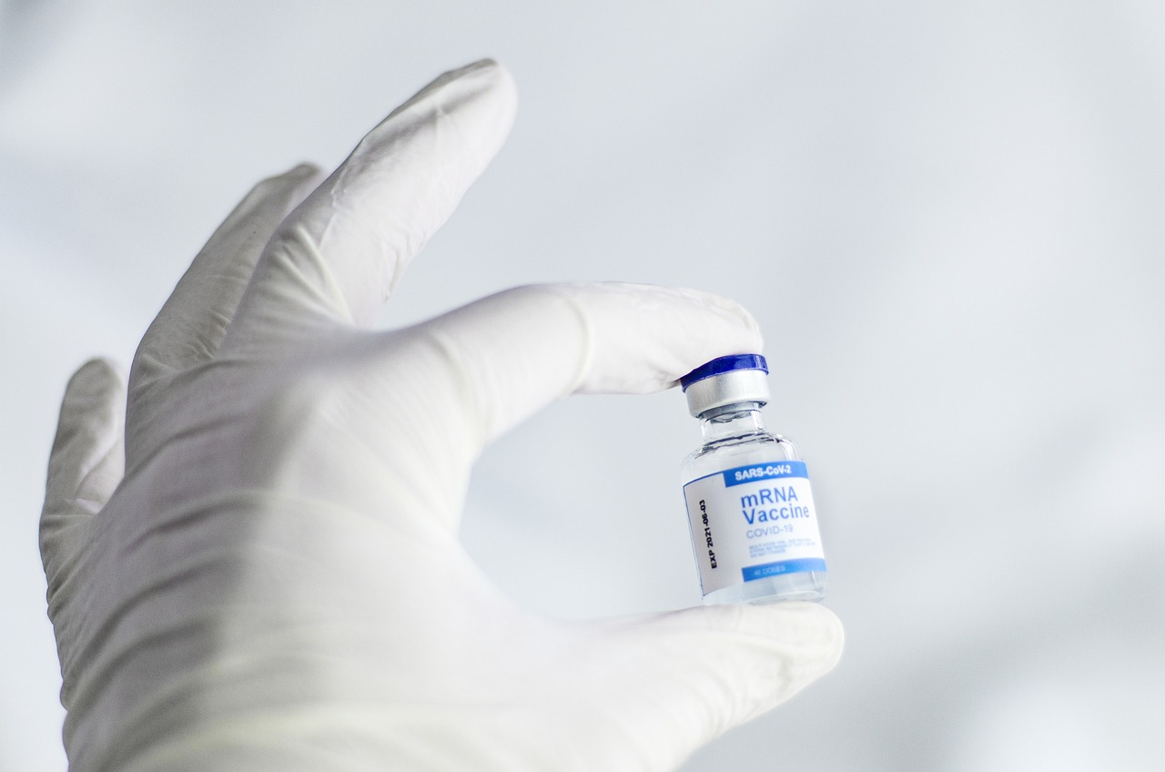 mRNA vaccine vile
